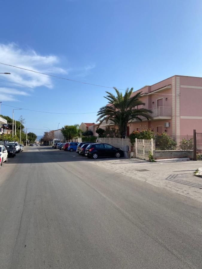Casa Olivella Apartment Santa Flavia Exterior photo